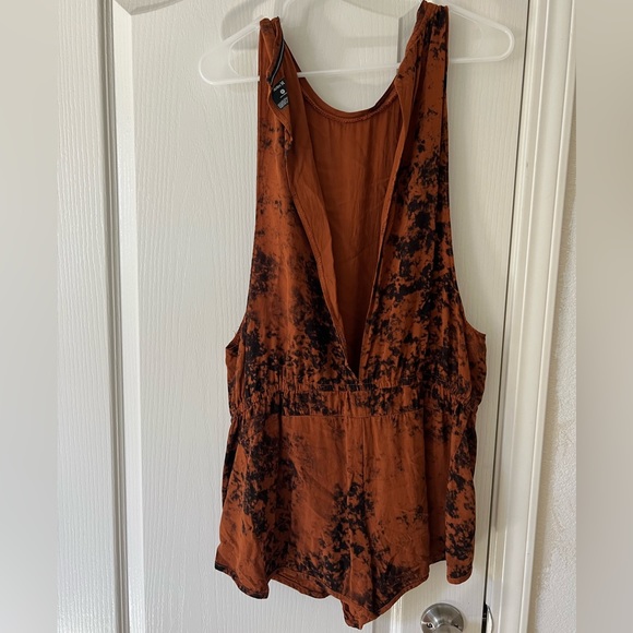 Hurley- Romper- Burnt Orange- Acid Wash - Picture 3 of 3